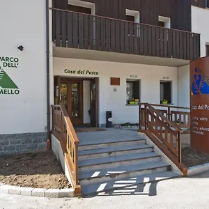 Casa Del Parco Dell'adamello Di Ostello